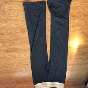 Lululemon gray yoga pants